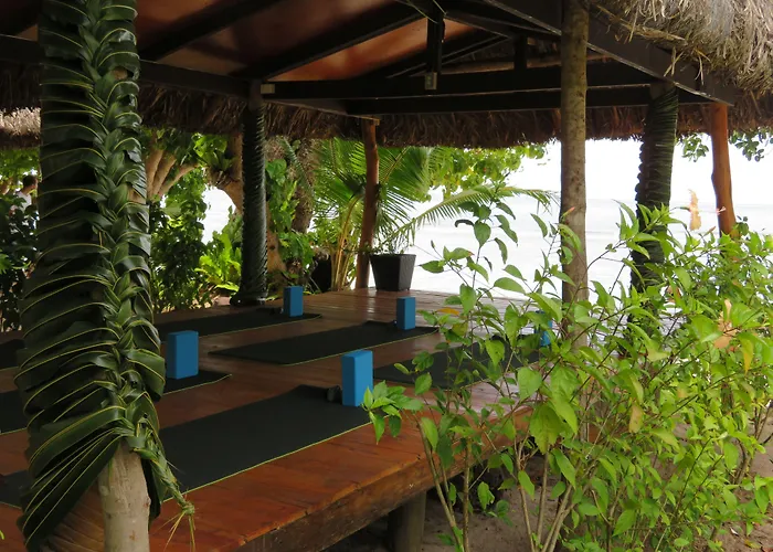 Maqai Beach Eco Resort